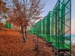 Vista parcial de un huerto hídrico de captanieblas en la isla de Gran Canaria dedicados a atrapar por efecto de la condensación las minúsculas gotas de las brumas procedentes de los vientos alisios para convertirlas en agua de uso agrícola o potable.